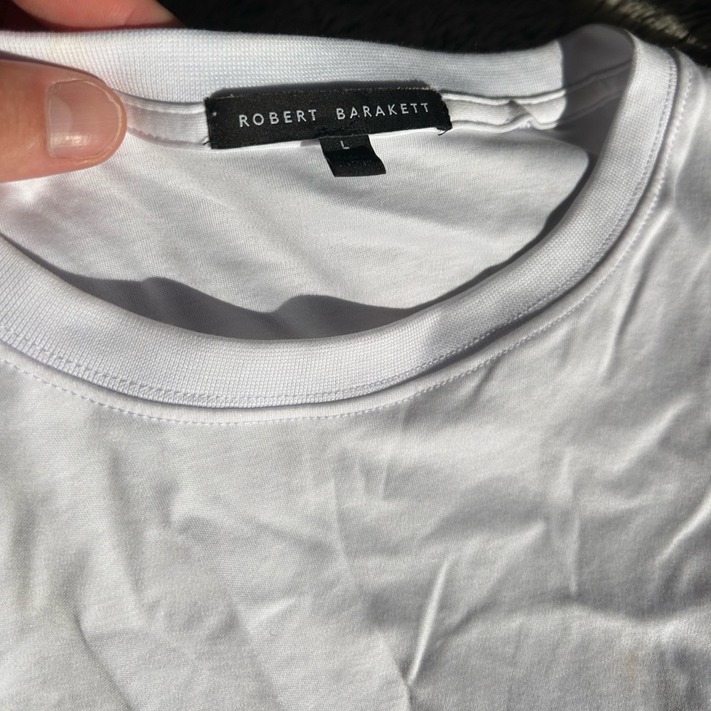 Robert Barakett white t shirt